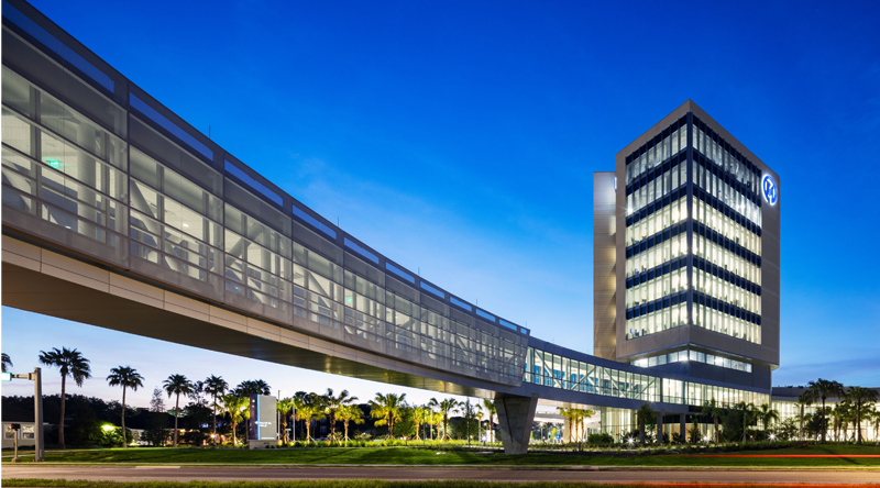 Towering New Surgical Hospital Debuts in Tampa
