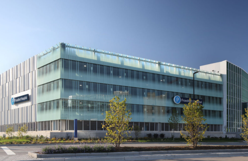 Bendheim’s custom glass façade for Blue Parking Structure enhances both light and wayfinding across the campus. Photo by Tricia Shay Photography