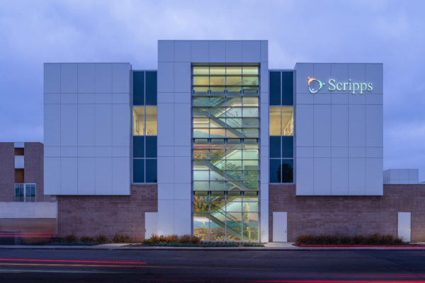 The tower includes 36 private medical-surgical beds, a 16-bed intensive care unit, a 16-bed postpartum unit connected directly to the hospital’s birth pavilion and a 26-bed perioperative unit for patient care and monitoring before and after surgery.