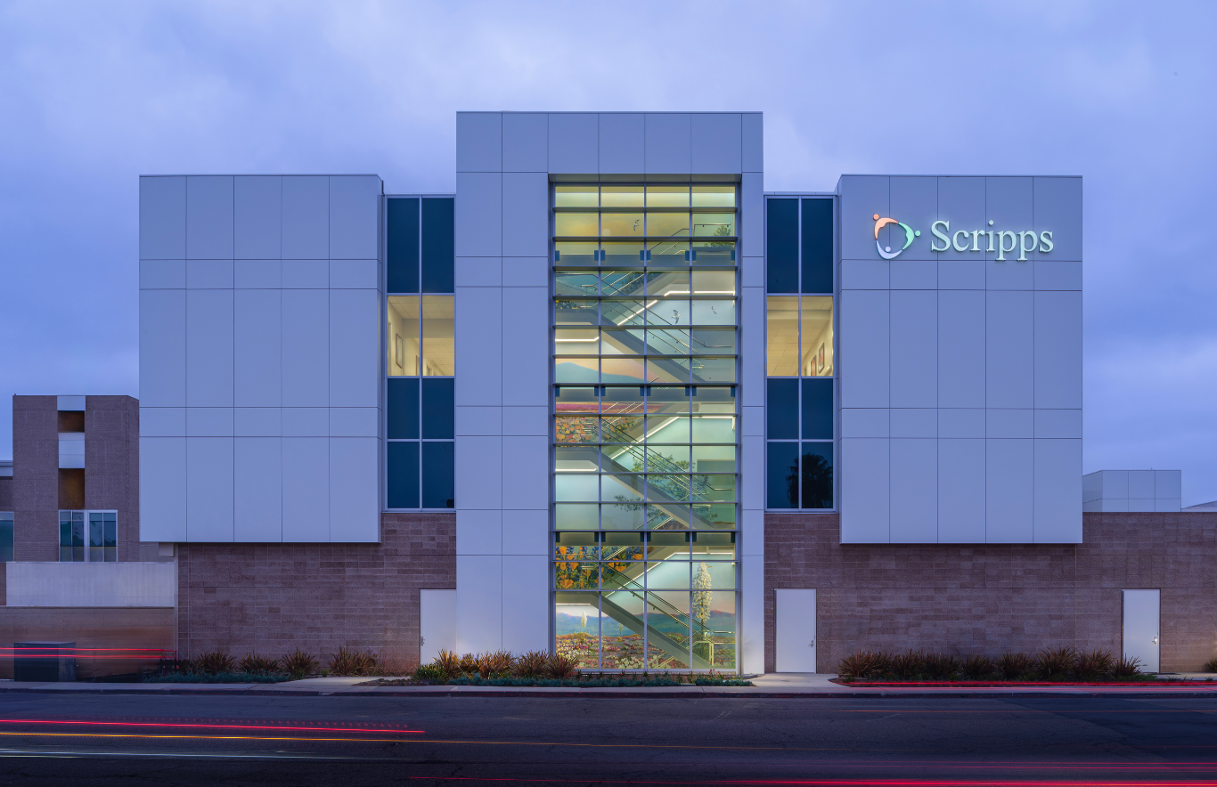 The tower includes 36 private medical-surgical beds, a 16-bed intensive care unit, a 16-bed postpartum unit connected directly to the hospital’s birth pavilion and a 26-bed perioperative unit for patient care and monitoring before and after surgery.