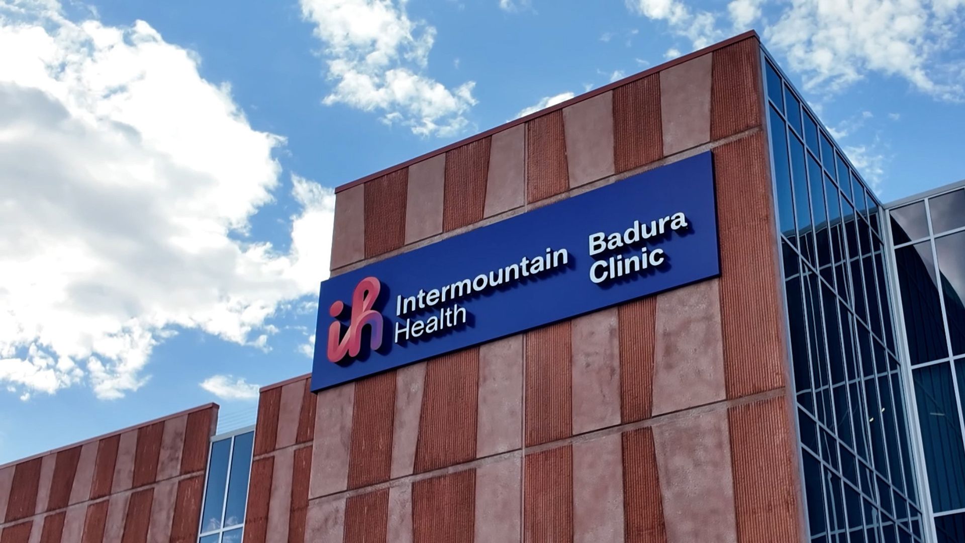 Intermountain Health has opened the new 90,000-square-foot Badura Clinic in southwest Las Vegas, marking the health system’s first ground-up construction project in Nevada and expanding access to primary, specialty and cancer care in one of the region’s fastest-growing communities.  